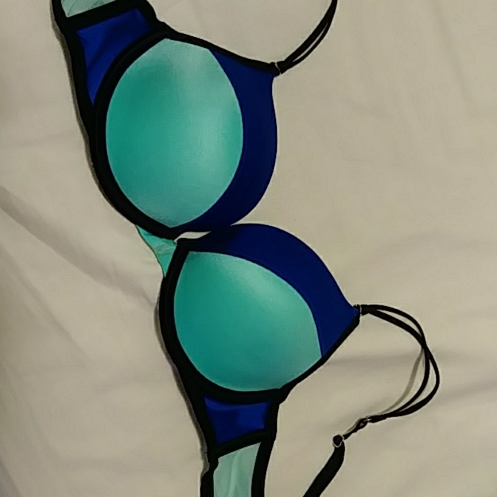 Bra